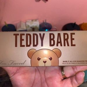 Two faced teddy bare pallet